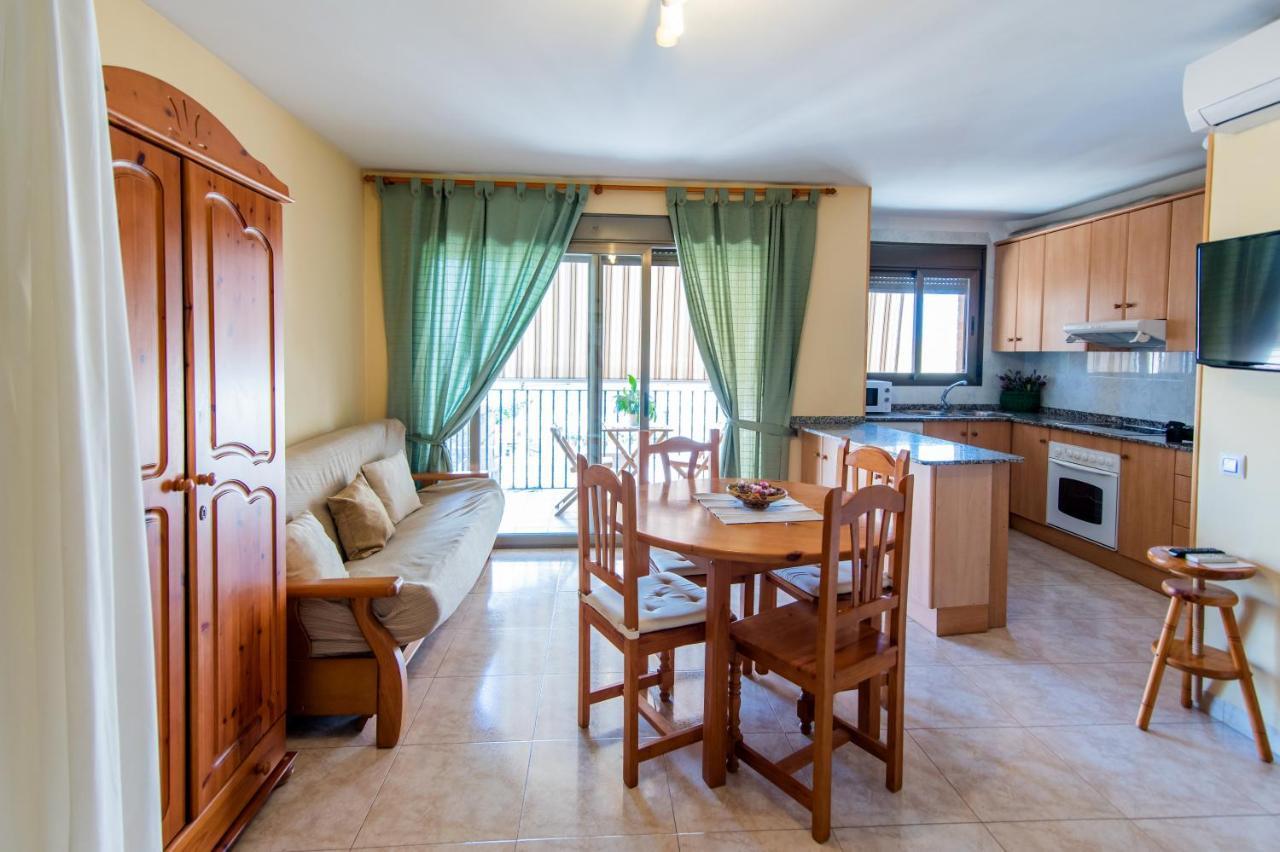 Apartamentos Maribel กาลาเซย์เต ภายนอก รูปภาพ