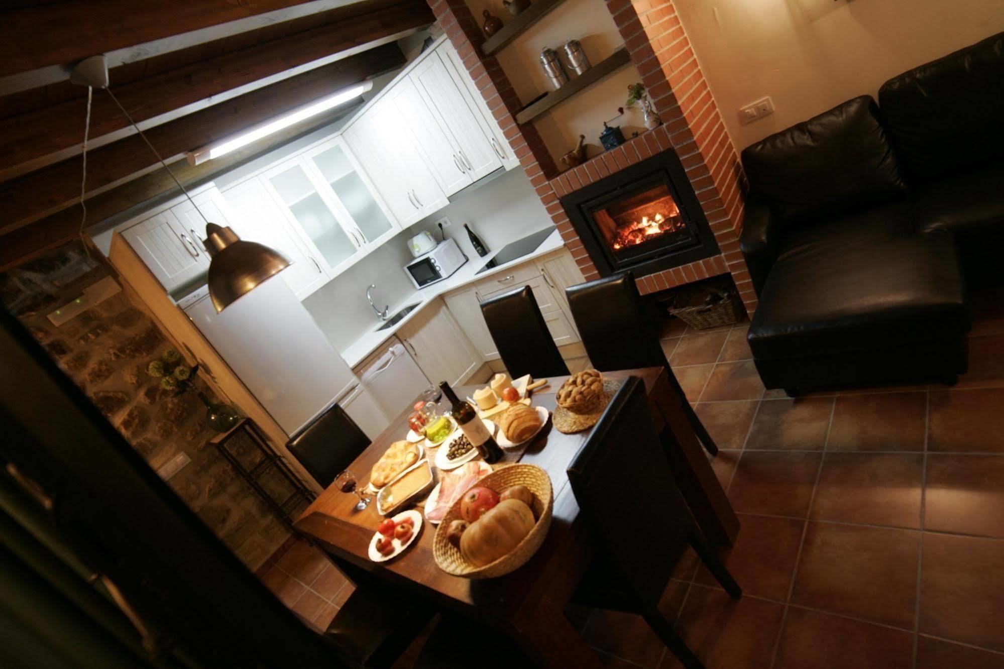 Apartamentos Maribel กาลาเซย์เต ภายนอก รูปภาพ
